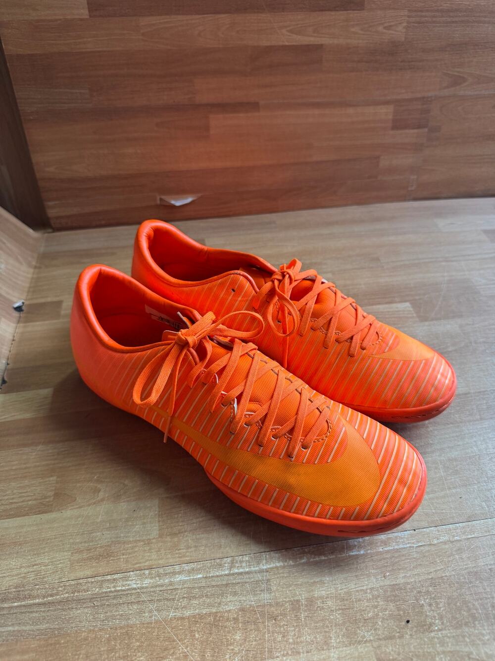 Nike Mercurial Victory VI indoor soccer shoes size 8